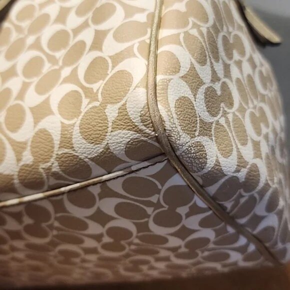 COACH CHELSEA HERITAGE IVORY TAN AND METALLIC GOLD - Picture 11 of 16